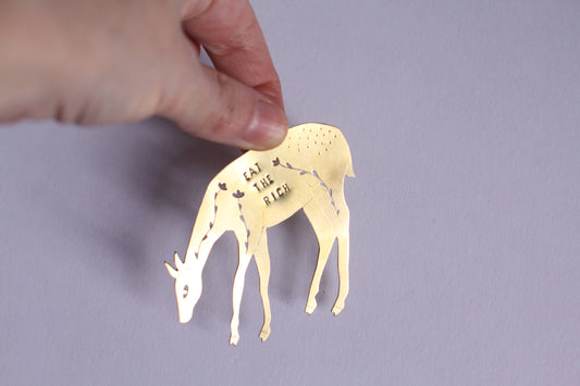 Ex voto biche "eat the rich"