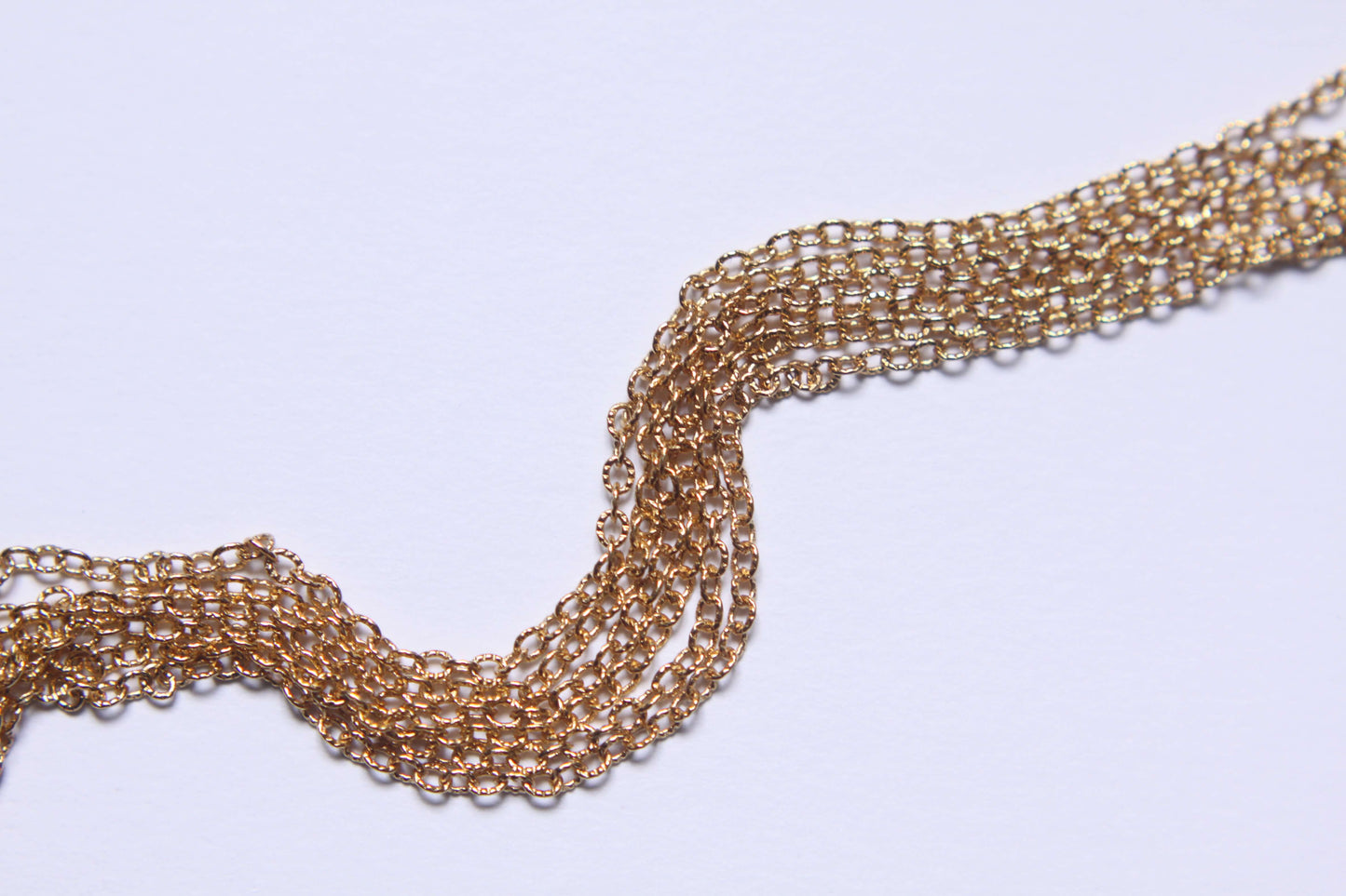 Chaine maille martelé plaqué or