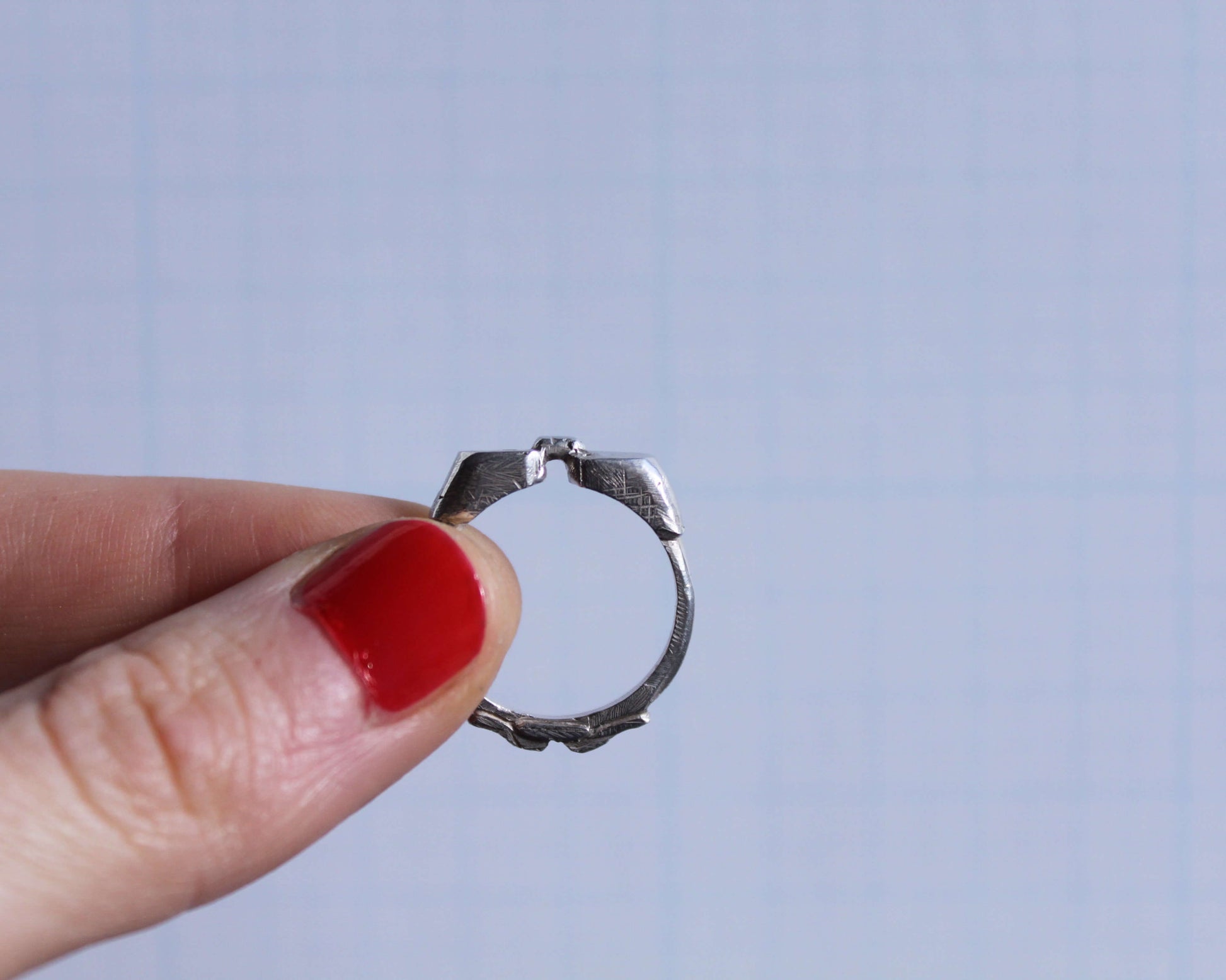 bague en forme de lunettes de piscine vue du dessus