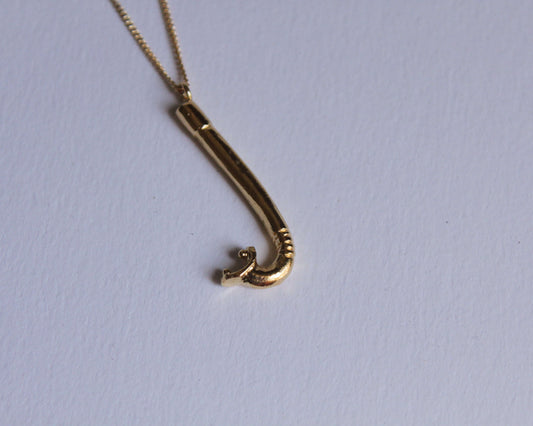 pendentif en laiton plaqué or en forme de tuba de plongée